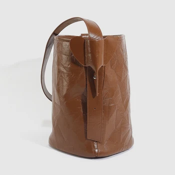 Kadınlar İçin kova Çanta Lüks tasarımcı çantaları Çantalar 2023 Yeni Vintage İç Cebi İle El Kavrama Desen Omuz Crossbody