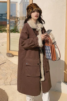 Kuzu Yünü Rahat İş kıyafetleri Parker pamuklu ceket kadın Orta Uzunlukta 2024 Kış Yeni Peluş ve Kalınlaşmış Kore Moda Ceket